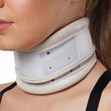 Collier cervical rigide réglable en hauteur sans mentonnière